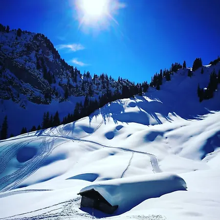 Casa vacanze Idyllic Farm Cabin With Scenic Views And Concierge By Swisshut *