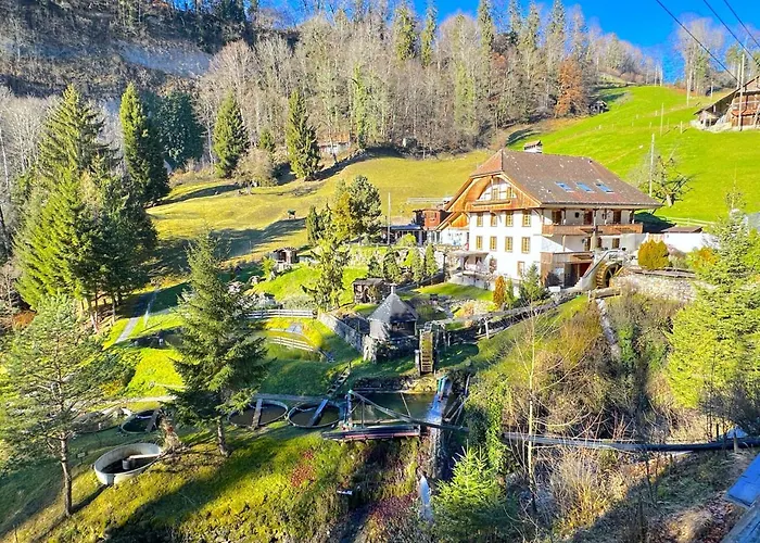 Idyllic Farm With Scenic Views And Concierge By Swisshut *